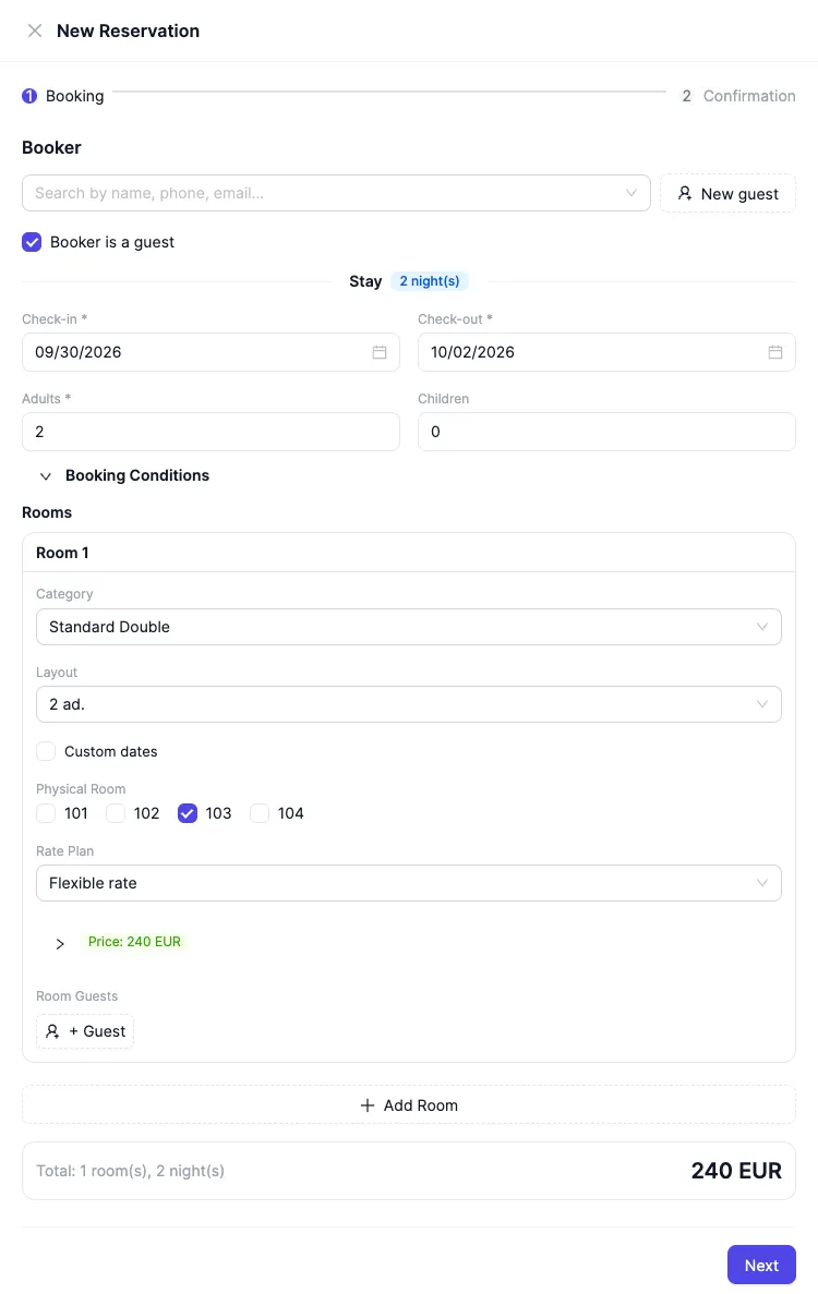 The "New Reservation" wizard, screen 1: the stay with pre-filled dates and the "Rooms" block with the selected room and a live total